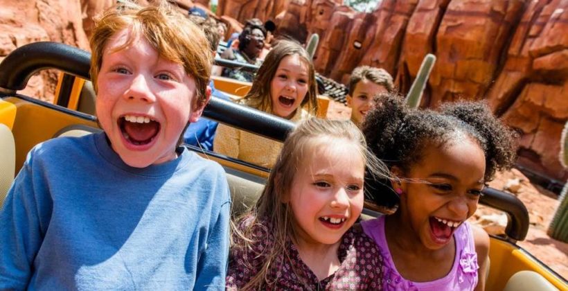 Диснейленд в Париже радостный тур